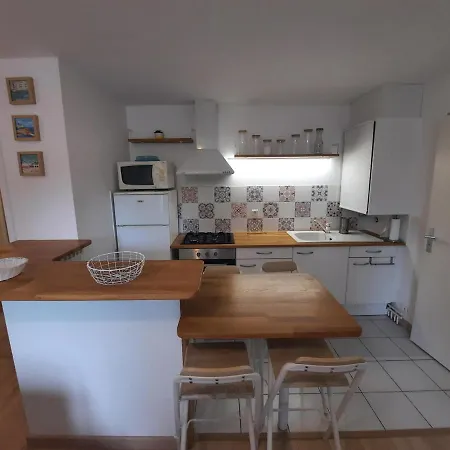 T2 Confortable Avec Parking A - Fr-1-239-916 Apartment *